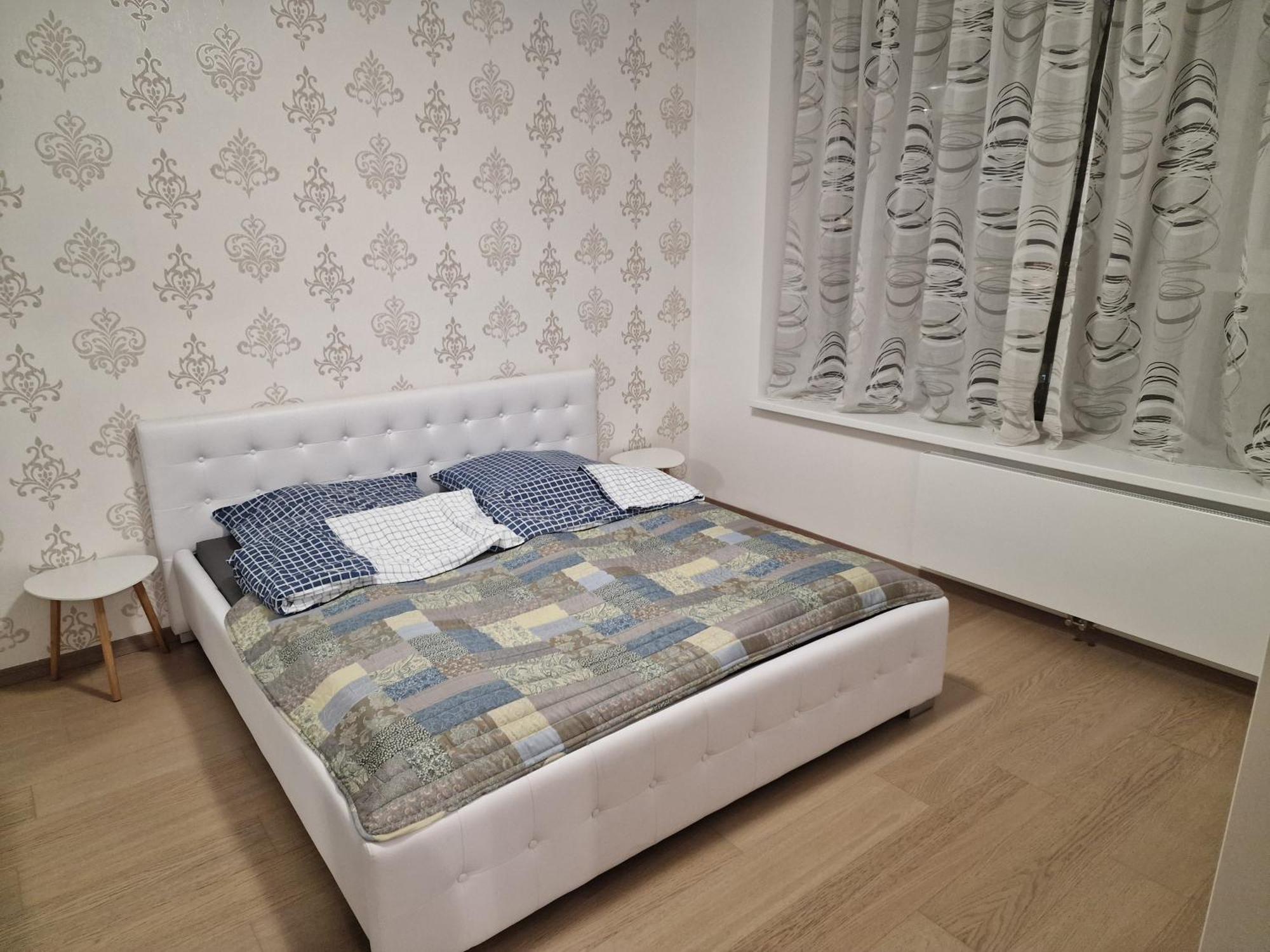 Stylish Panorama City Family Suite Братислава Екстер'єр фото